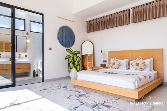 Image 20 from Villa Modern 3 Kamar untuk disewakan di Sisi pantai Pererenan  Bali