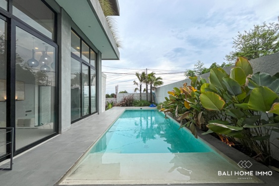 Image 3 from 3 BEDROOM VILLA FOR SALE AND RENT NEAR MELASTI BEACH - SPACIOUS ROOFTOP WITH OCEAN VIEW