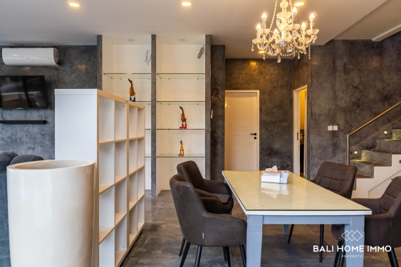 Image 10 from Villa Modern 3 kamar dijual hak milik berpemandanga sawah di Babakan Canggu