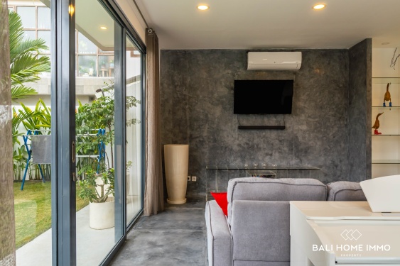 Image 6 from Villa Modern 3 kamar dijual hak milik berpemandanga sawah di Babakan Canggu