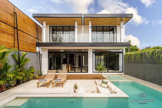Image 2 from 3 Bedroom Modern Villa For Sale Leasehold in Canggu Padonan Bali