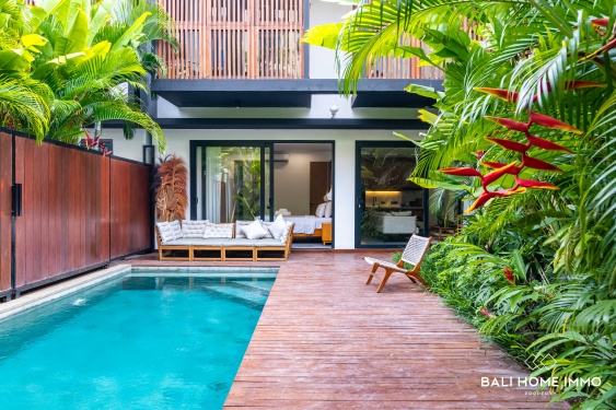 Image 1 from Villa moderne de 3 chambres à vendre en bail emphytéotique près de la plage de Batu Bolong