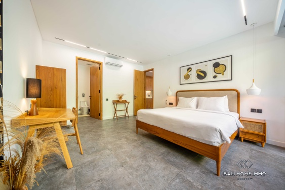 Image 17 from 3 Bedroom Modern Villa for sale leasehold near Batu Bolong beach