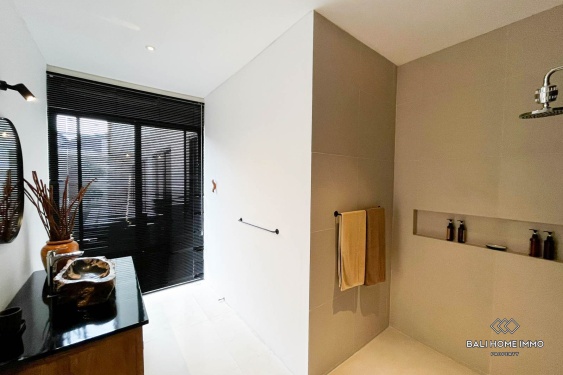 Image 10 from Villa moderne de 3 chambres à vendre près d'une école internationale à Umalas