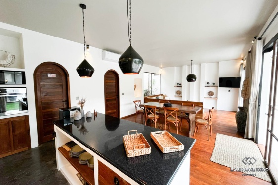 Image 3 from Villa moderne de 3 chambres à vendre près d'une école internationale à Umalas