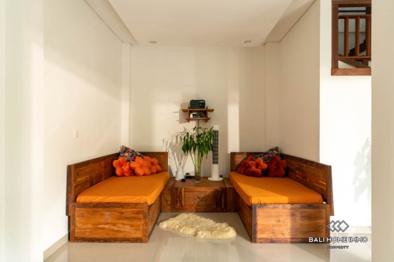 Image 3 from Villa Modern 3 Kamar berpemandangan Atap yang Menakjubkan Dijual di Ubud