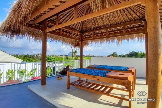 Image 19 from 4 Bedroom Newly Built Villa with Ricefield View For Rent in Padonan Canggu