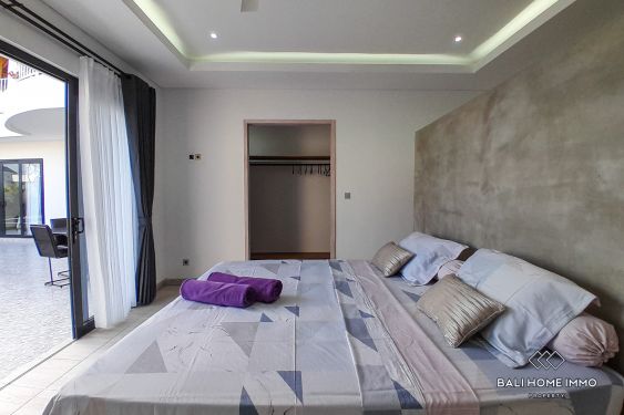 Image 8 from 4 Bedroom Newly Built Villa with Ricefield View For Rent in Padonan Canggu