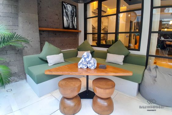 Image 3 from Maison de ville de luxe 3 chambres à vendre près de la plage de Berawa Canggu