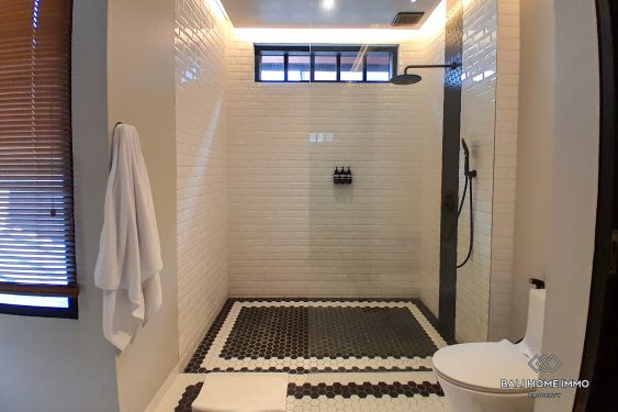 Image 15 from Modern 3 Bedroom Villa in Exclusive Resort for Sale near Berawa Beach