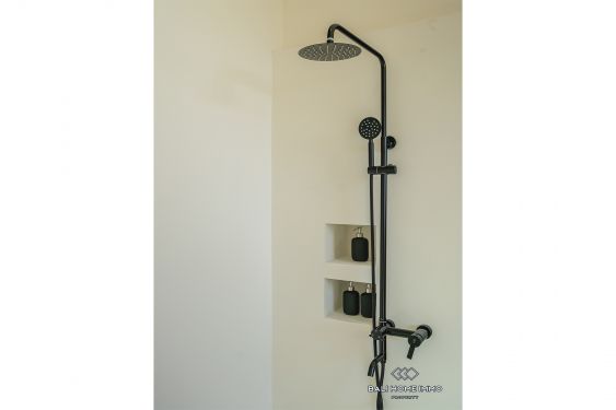 Image 15 from 3 Bedroom Ocean View Tropical Villa For Sale Near Kedungu Beach