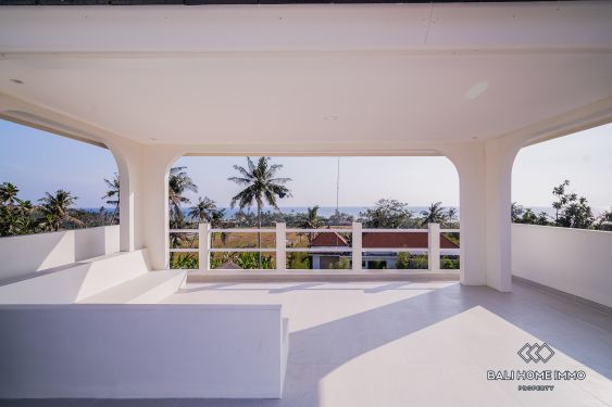 Image 17 from 3 Bedroom Ocean View Tropical Villa For Sale Near Kedungu Beach