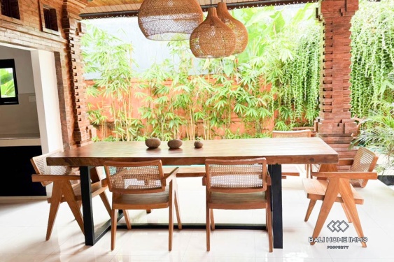 Image 4 from 3 bedroom Pink Zone Villa with Rice Field Views For Sale in Ubud