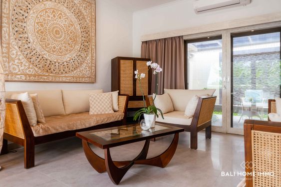 Image 6 from Villa Keluarga 3 Kamar berpemandangan Sawah Dijual di Babakan Canggu