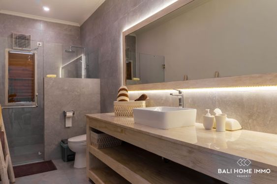 Image 15 from Villa Keluarga 3 Kamar berpemandangan Sawah Dijual di Babakan Canggu