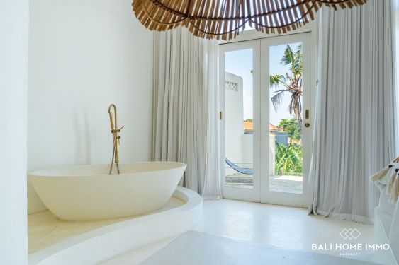 Image 15 from Villa méditerranéenne de 3 chambres avec vue sur les rizières, à vendre et à louer à Seseh