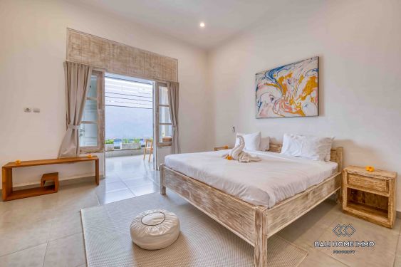 Image 15 from 3 Bedroom Villa For Yearly Rental in Berawa Canggu