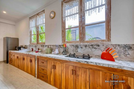 Image 12 from 3 Bedroom Villa For Yearly Rental in Berawa Canggu