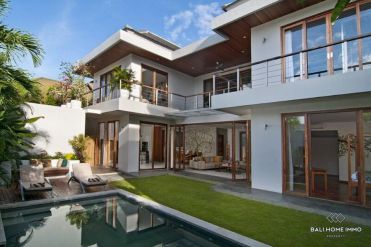 Image 1 from 3 Bedroom Villa for Sale Leasehold Near Batu Belig Beach