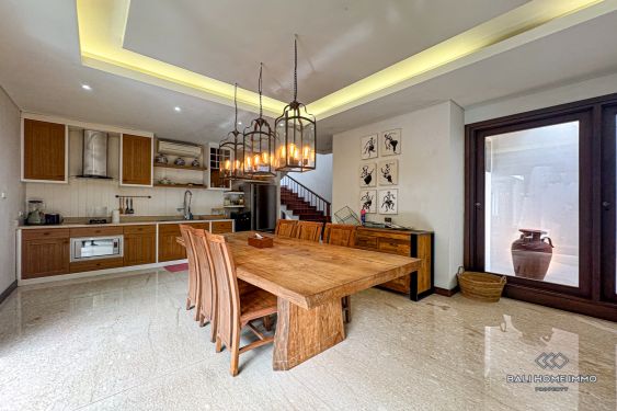 Image 13 from Villa 3 Chambres A Louer A Seminyak