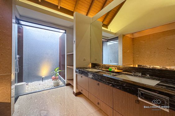 Image 3 from 3 Bedroom Villa For Monthly Rental And Yearly Rental in Seminyak