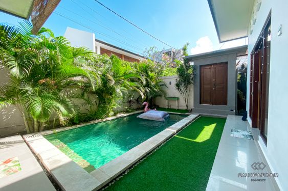 Image 2 from Villa de 3 chambres en location annuelle à Bali Canggu Batu Bolong