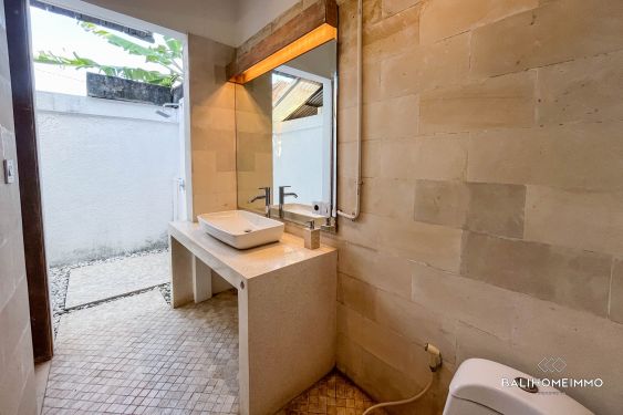 Image 14 from 3 Bedroom Villa for Monthly Rental in Bali Kerobokan