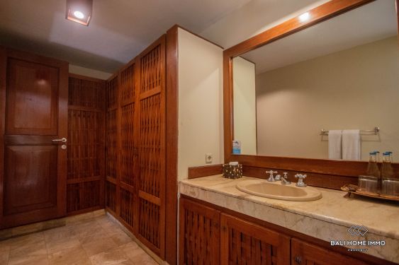 Image 13 from 3 Bedroom Villa for Monthly Rental in Bali Legian