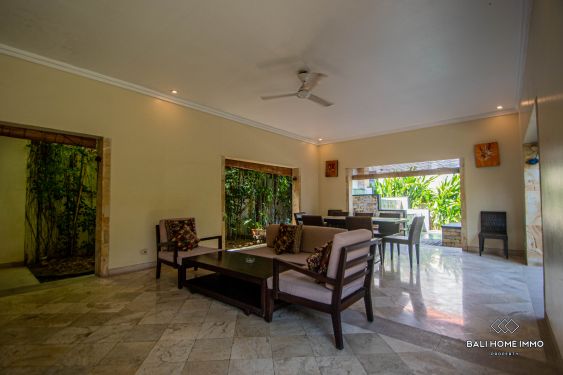 Image 5 from 3 Bedroom Villa for Monthly Rental in Bali Legian
