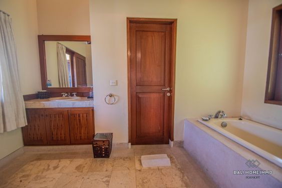 Image 14 from 3 Bedroom Villa for Monthly Rental in Bali Legian