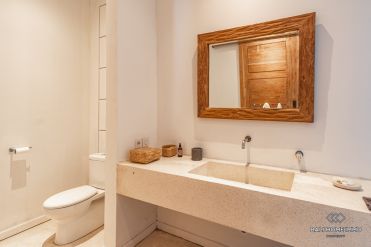 Image 12 from Villa 3 Kamar Disewakan Bulanan Di Berawa