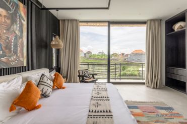 Image 12 from 3 Bedroom Villa with office space for Rent in Canggu