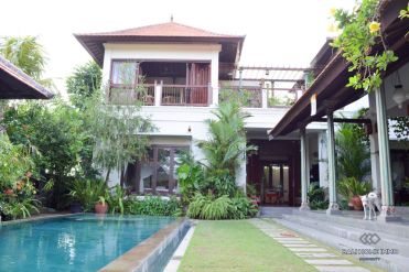 Image 2 from 3 Bedroom Villa for Monthly Rental near Berawa Beach