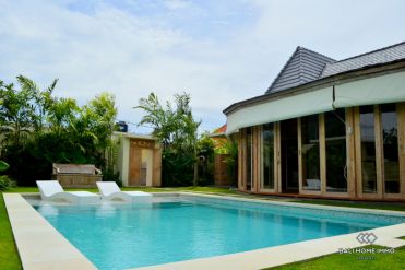 Image 1 from 3 BEDROOM FAMILY VILLA WITH GARDEN FOR SALE LEASEHOLD IN PADONAN CANGGU BALI
