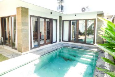 Image 1 from 3 Bedroom Villa For Monthly & Yearly Rental in Seminyak