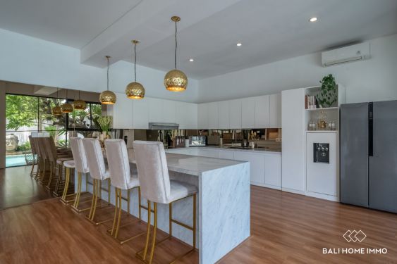 Image 8 from 3+1 Bedroom Family Villa for Rent in Bali Canggu Berawa