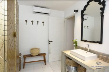 Image 18 from Villa 3 Kamar Tidur Disewakan Di Batu Belig