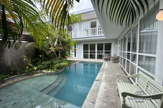 Image 1 from Villa 3 Kamar Disewakan di Berawa