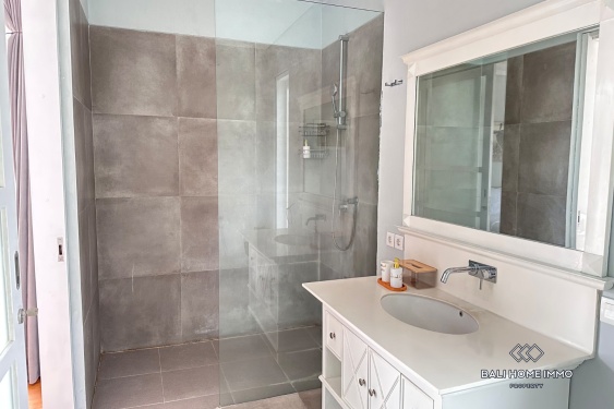 Image 16 from Villa 3 Kamar Disewakan di Berawa