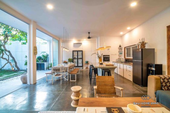 Image 6 from Villa moderne de 4 chambres à louer dans le centre du quartier branché de Berawa, Canggu