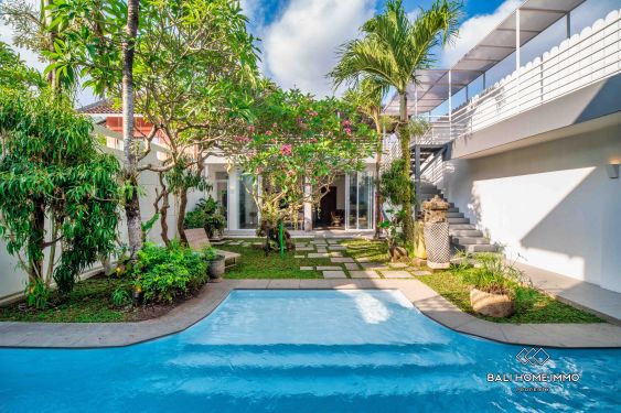Image 1 from 4 Bedroom Villa For Rent in Berawa