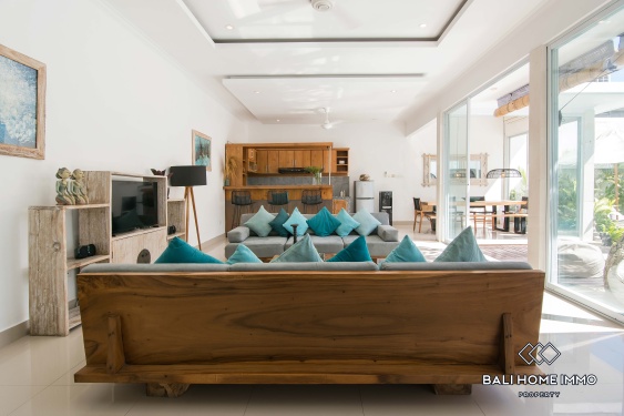 Image 3 from 3 Bedroom Villa for Rent in Canggu Berawa Beachside