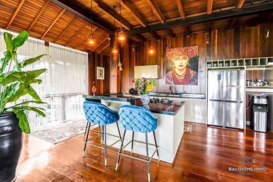 Image 7 from Vila 3 Kamar Pemandangan Sawah Dijual di Seseh Bali