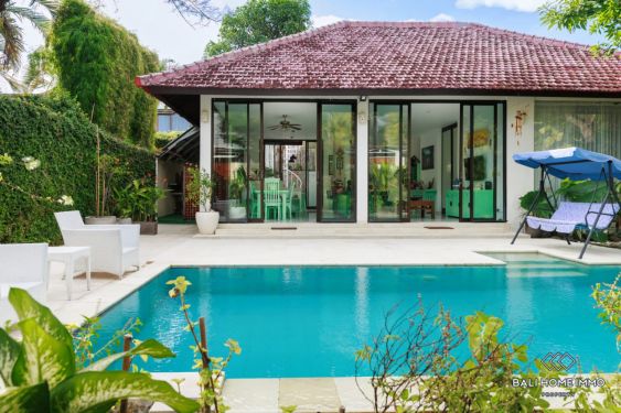 Image 2 from Spacious 3 Bedroom Villa for Rent in Legian Bali