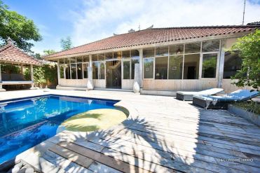Villa 3 Kamar Disewakan Tahunan di Bali Seminyak