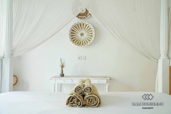 Image 8 from 3 Bedroom Villa for Rent in Seminyak Residential Side