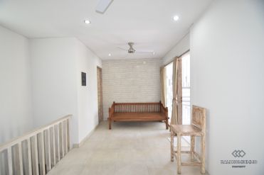 Image 7 from 3 Bedroom Villa For Yearly Rental in Seminyak