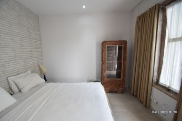 Image 17 from 3 Bedroom Villa For Yearly Rental in Seminyak