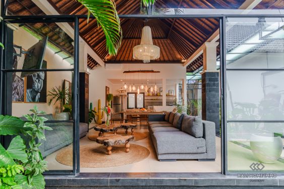 Image 4 from Vila 3 Kamar dengan taman Disewakan di Bali Umalas