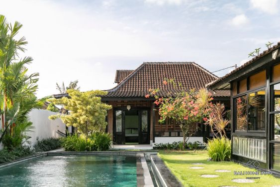 Image 3 from 3 Bedroom Villa for Rentals in Bali Berawa